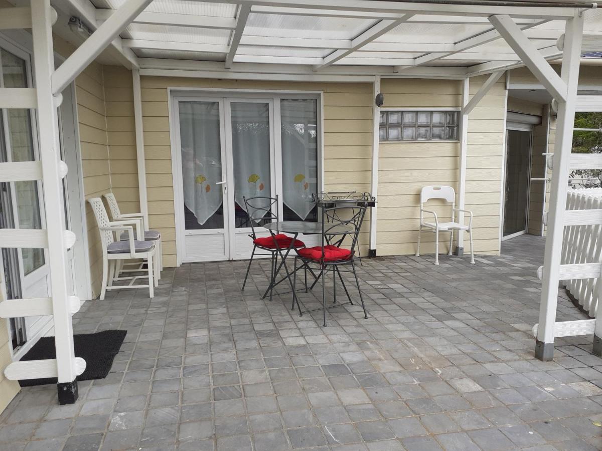 Relais Des Tourterelles Bed & Breakfast La Neuville-aux-Joutes ภายนอก รูปภาพ